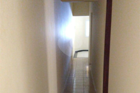 Casa à venda com 3 quartos, sendo 1 suíte, em Jardim dos Ipês, Suzano, SP