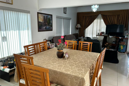 Casa à venda com 3 quartos, sendo 1 suíte, no Centro, Itapetininga, SP