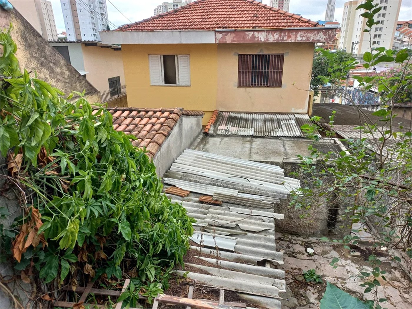 Sobrado à venda com 2 quartos em Vila Mazzei, São Paulo, SP