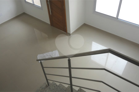 Sobrado à venda com 3 quartos, sendo 1 suíte,  em Vila Nivi, São Paulo, SP