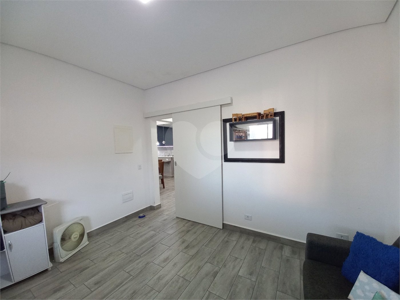 Casa à venda com 2 quartos, sendo 1 suíte, no condomínio Horto Florestal Villagio, Sorocaba - SP