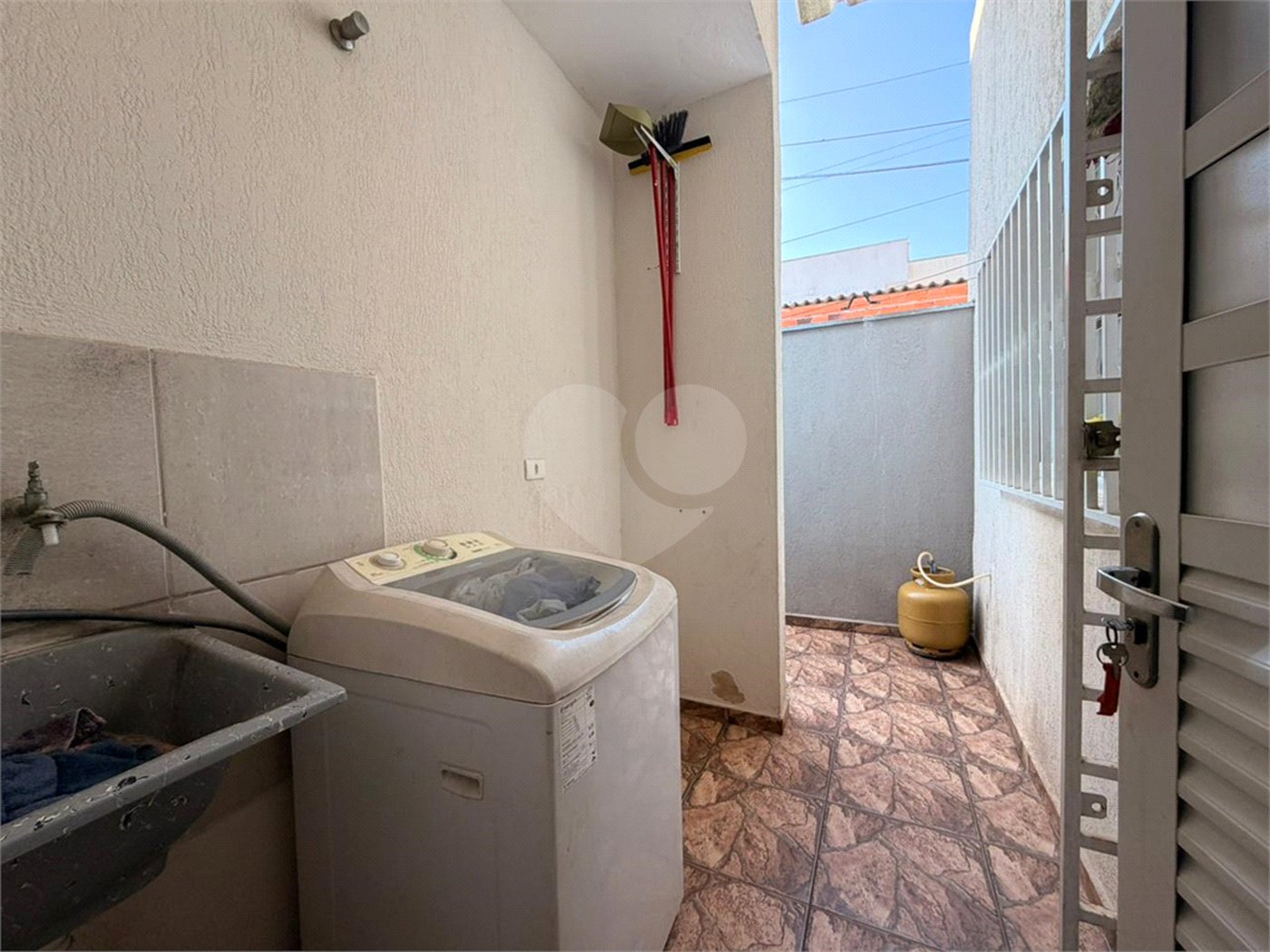 Casa à venda com 2 quartos em Parque São Bento, Sorocaba, SP