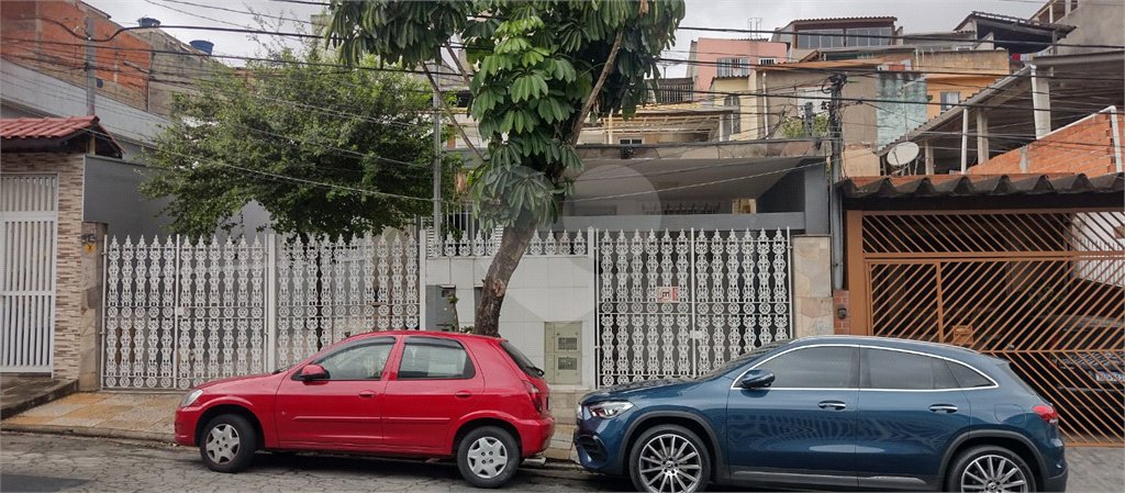 Casa à venda com 3 quartos, sendo 1 suíte, em Jardim Guairaca, São Paulo, SP