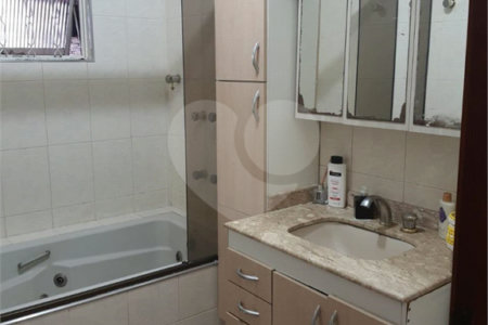 Casa à venda com 3 quartos, sendo 1 suíte, em Anchieta, São Bernardo do Campo, SP