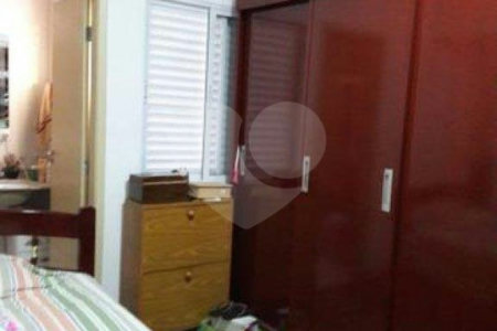 Casa à venda com 3 quartos, sendo 1 suíte, no condomínio Elias Imóveis - Ida Boschetti, São Paulo - SP