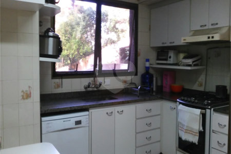 Apartamento à venda com 3 quartos, sendo 1 suíte, em Jardim Vitória Régia, São Paulo, SP