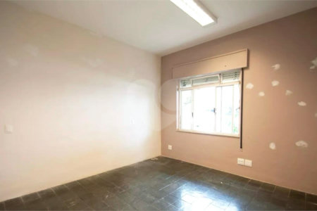 Apartamento à venda com 3 quartos, sendo 1 suíte, em Pinheiros, São Paulo, SP