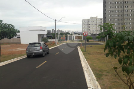 Lote à venda no Condomínio Monte das Araucárias