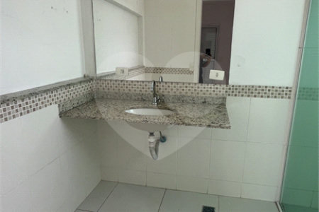 Sobrado para alugar com 3 quartos, sendo 1 suíte, no Centro, Atibaia, SP