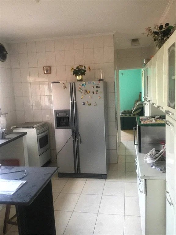 Casa à venda com 3 quartos em Vila Pirajussara, São Paulo, SP