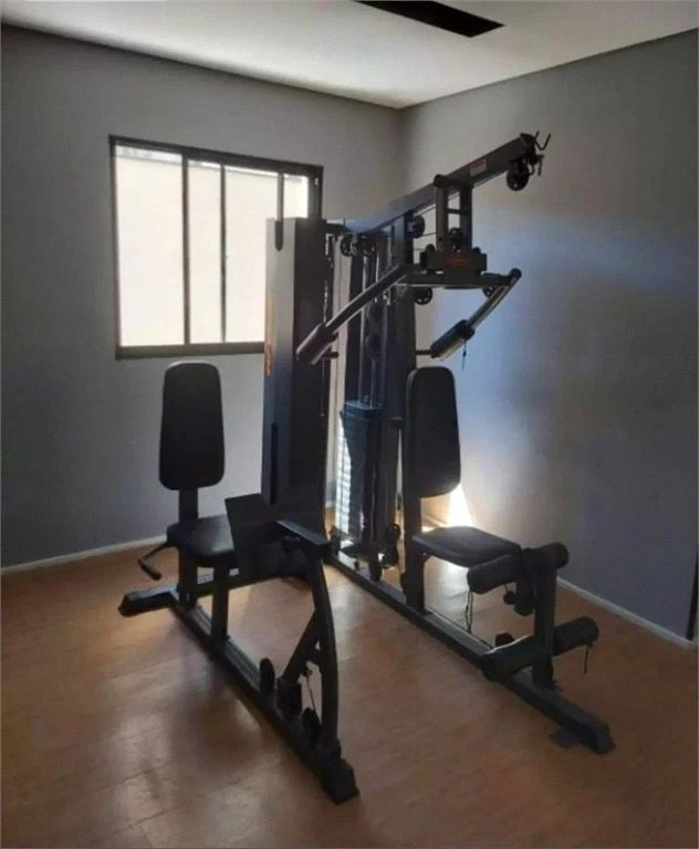 Apartamento à venda com 2 quartos em Parque Maria Helena, São Paulo, SP
