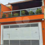 Sobrado à venda com 3 quartos, sendo 1 suíte, em Jardim Sarah, São Paulo, SP