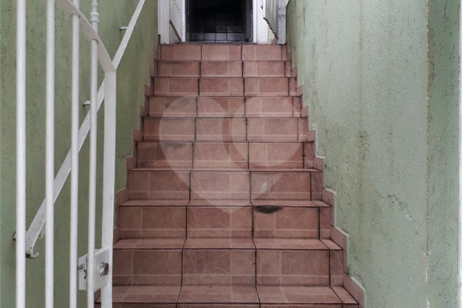 Sobrado à venda com 2 quartos em Horto, São Paulo, SP