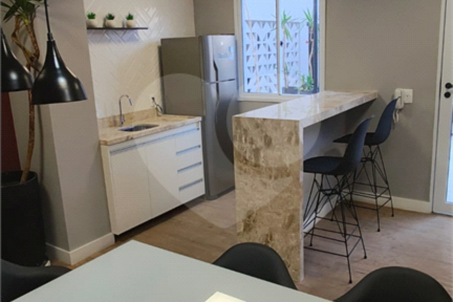 Apartamento à venda com 1 quarto em Campo Limpo, São Paulo, SP