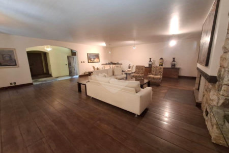 Casa à venda com 5 quartos, sendo 3 suítes,  em Alto da Boa Vista, São Paulo, SP