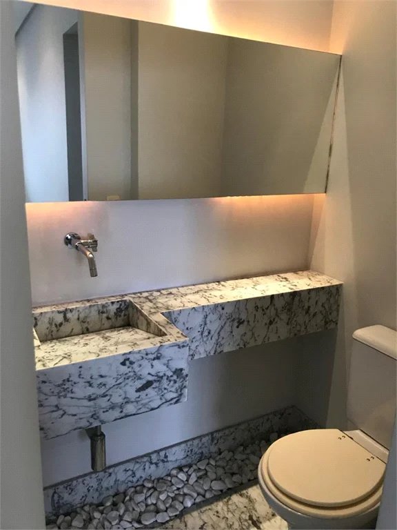 Apartamento à venda com 2 quartos, sendo 1 suíte, em Vila Andrade, São Paulo, SP