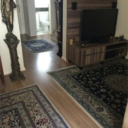 Casa à venda com 3 quartos, sendo 1 suíte, no condomínio Moradas do Horto, São Paulo - SP