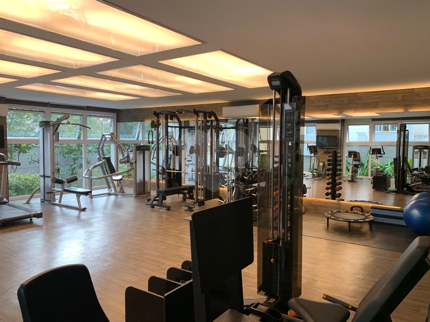 Apartamento à venda com 3 suítes em Indianópolis, São Paulo, SP