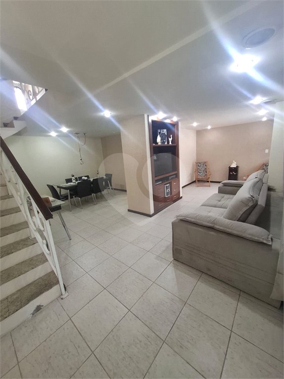 Casa à venda com 3 quartos, sendo 1 suíte, em Campo Grande, Rio de Janeiro, RJ