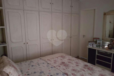 Apartamento à venda com 3 quartos, sendo 1 suíte, em Vila Andrade, São Paulo, SP
