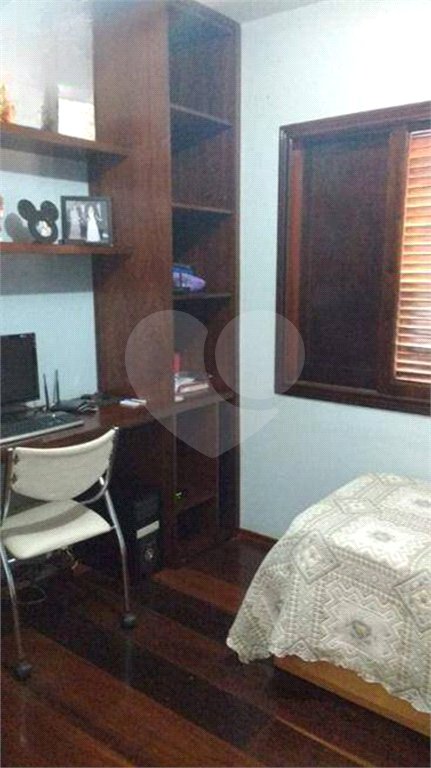 Sobrado à venda com 3 quartos, sendo 1 suíte,  em Vila Guilherme, São Paulo, SP