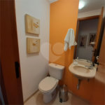 Apartamento à venda com 3 quartos, sendo 1 suíte, em Campo Belo, São Paulo, SP