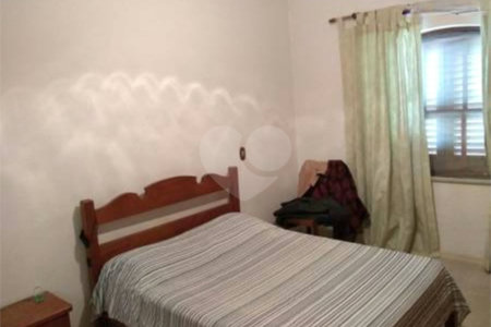 Casa à venda com 3 quartos, sendo 1 suíte, no Centro, Vinhedo, SP
