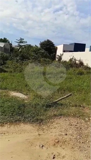 Terreno à Venda em Guriri / Vila do Peró - Cabo Frio/RJ!