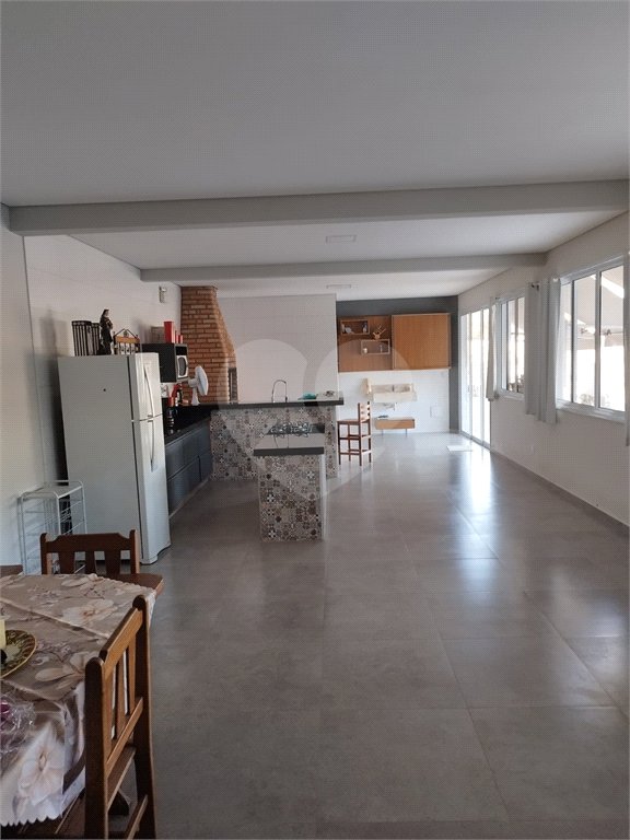 Casa Térrea à venda com 3 quartos em Recanto Campestre Internacional de Viracopos Gleba 9, Indaiatuba, SP