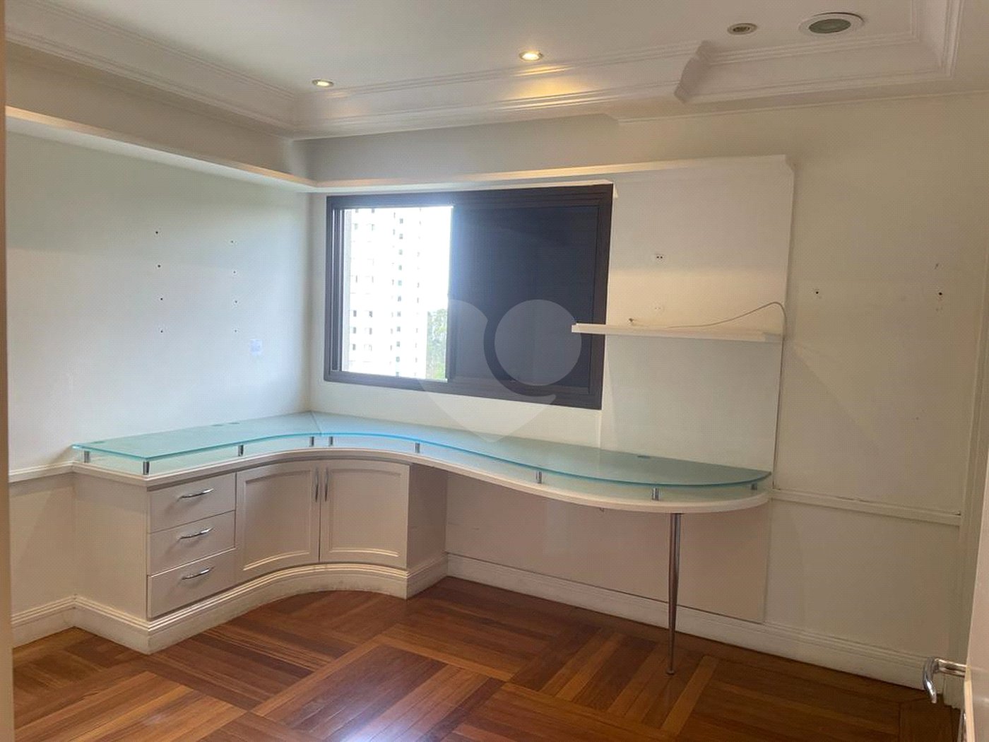 Apartamento à venda com 4 suítes em Vila Suzana, São Paulo, SP