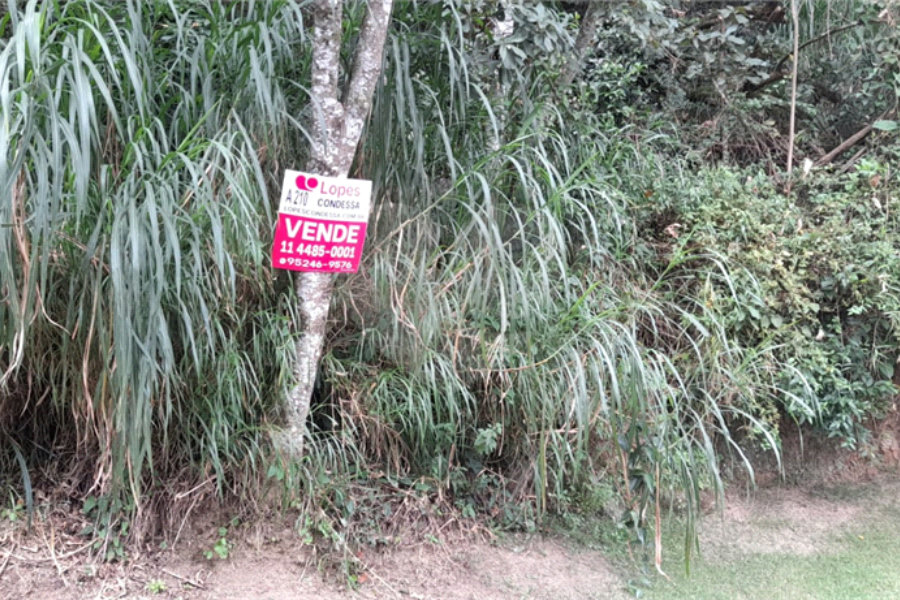 Terreno à venda no condomínio Alpes da Cantareira, Mairiporã - SP