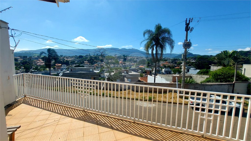 Sobrado à venda com 4 quartos, sendo 2 suítes, em Jardim Paulista, Atibaia, SP