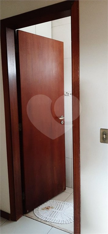 Sobrado à venda com 8 quartos em Jardim São Luís, São Paulo, SP