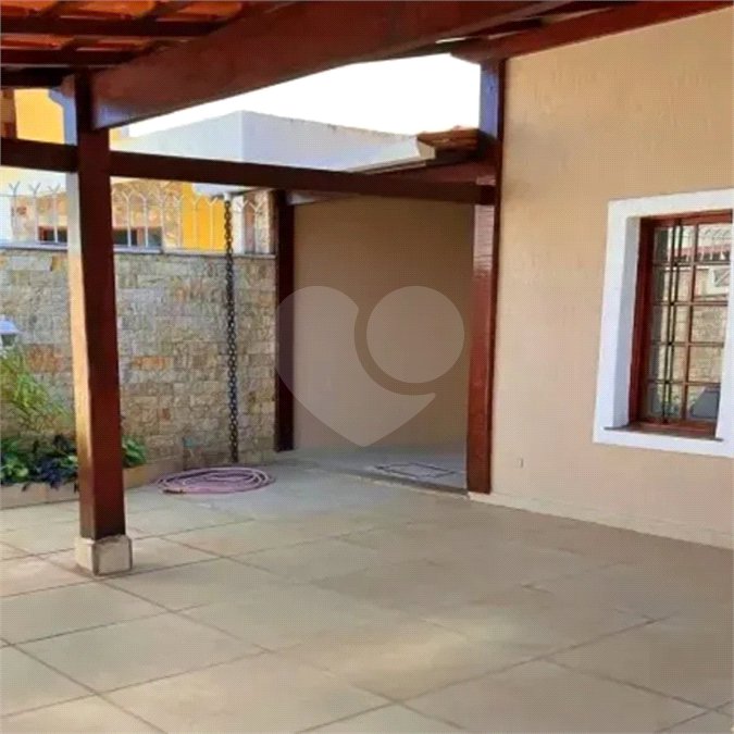 Sobrado à venda com 3 quartos, sendo 1 suíte, em City Recanto Anastácio, São Paulo, SP