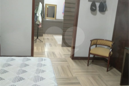 Chácara à venda com 6 quartos, sendo 3 suítes, em Sítios de Recreio Jardins de Itaici, Indaiatuba, SP
