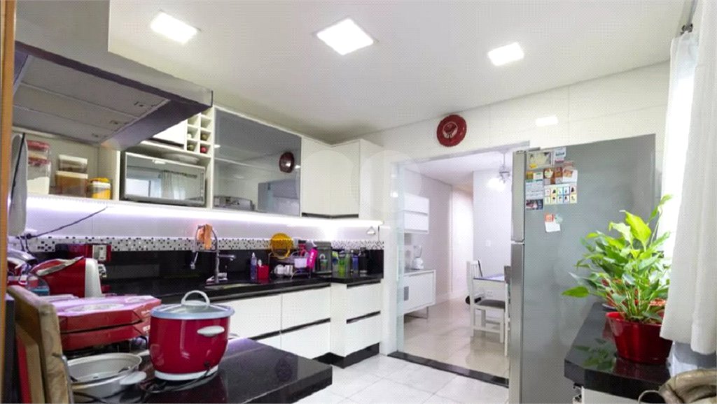 Casa à venda com 4 quartos, sendo 2 suítes, em Jaçanã, São Paulo, SP