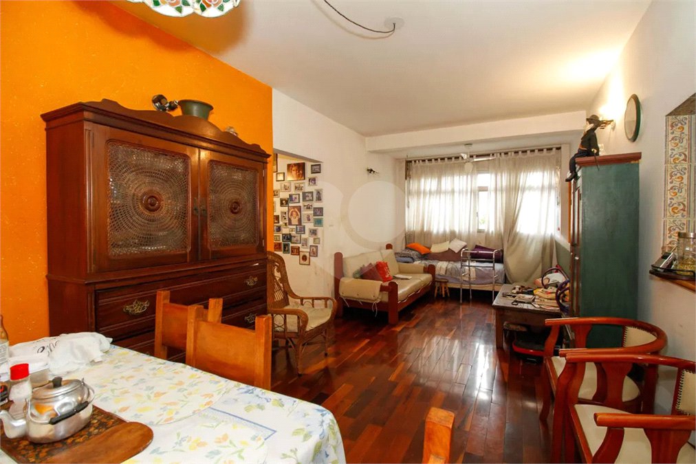 Apartamento à venda com 2 quartos, sendo 1 suíte, em Pinheiros, São Paulo, SP