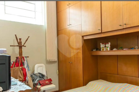 Sobrado à venda com 4 quartos em Aclimação, São Paulo, SP