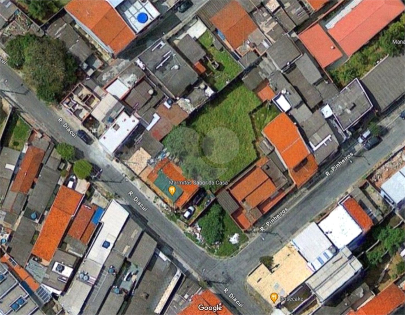 Casa à venda com 3 quartos em Jardim Indaiá, Poá, SP