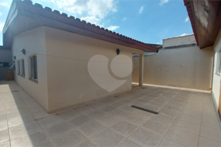 Casa à venda com 3 quartos, sendo 1 suíte, em Jardim Emília, Sorocaba, SP
