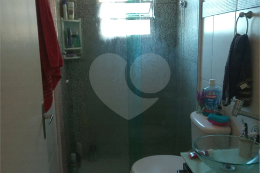 Sobrado à venda com 3 quartos, sendo 1 suíte,  em Tremembé, São Paulo, SP