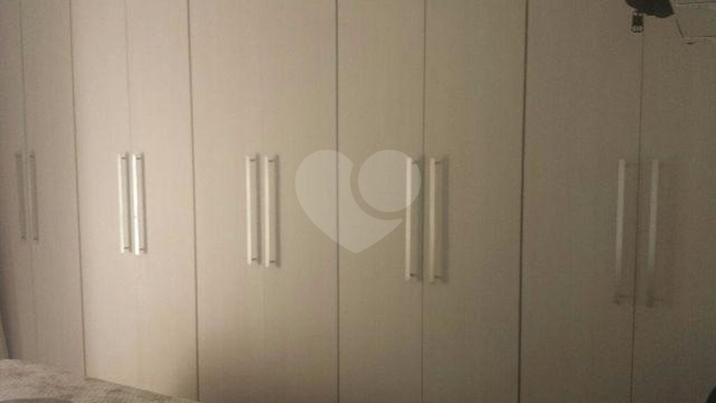 Sobrado à venda com 4 quartos, sendo 1 suíte,  em Horto, São Paulo, SP