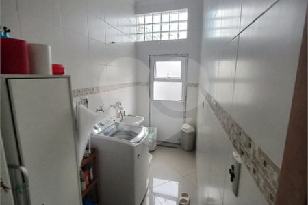 Sobrado à venda com 3 quartos, sendo 1 suíte, em Jordanópolis, São Bernardo do Campo, SP