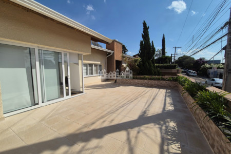 Casa à venda com 3 quartos, sendo 1 suíte, em Vila Esperia Ou Giglio, Atibaia - SP