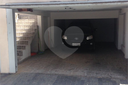 Sobrado à venda com 4 quartos, sendo 1 suíte, em Jardim Celeste, São Paulo, SP