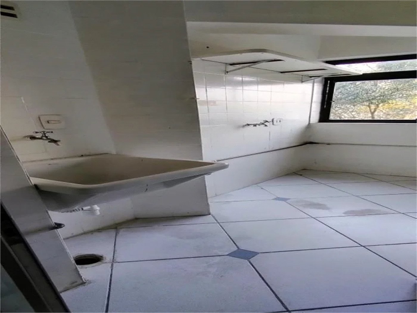 Apartamento à venda com 2 quartos, sendo 1 suíte,  em Jardim Parque Morumbi, São Paulo, SP