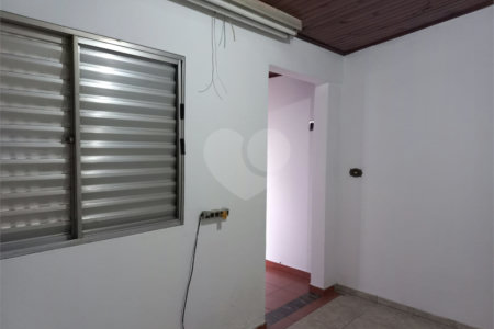 Sobrado à venda com 3 quartos em Jaguaré, São Paulo, SP