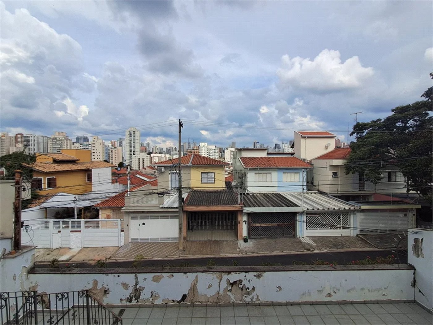 Sobrado à venda com 3 quartos, sendo 1 suíte,  em Vila Romana, São Paulo, SP