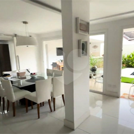Casa à venda com 5 suítes no condomínio Residencial Morumbi, São Paulo - SP