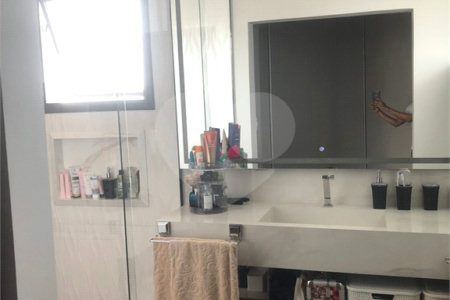 Casa à venda com 3 suítes no condomínio Residencial Fazenda Altaq Vista, Salto de Pirapora - SP